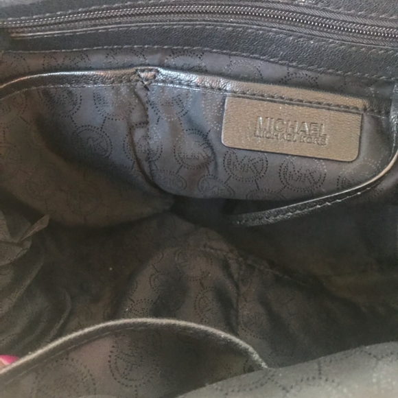 Michael Kors Shoulder Bag - Picture 4 of 4